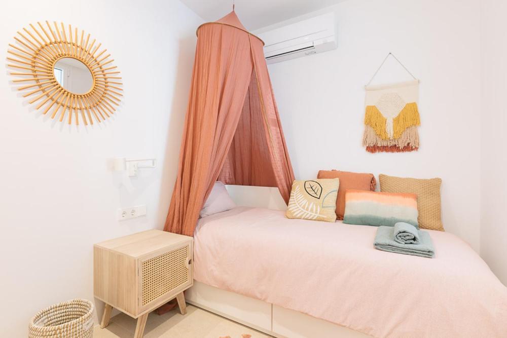 Marsalada - Ground Floor Front Line Beach Apartment Playa de Mar المظهر الخارجي الصورة